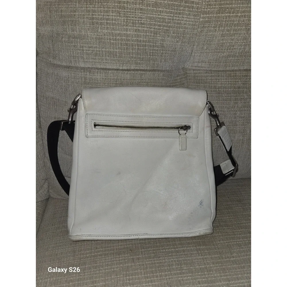 37. Coach Vintage White Leather Messenger Crossbody Bag 9431 USA Made